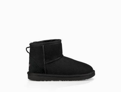 UGG Classic II Mini Boots for Big Kids - Black India